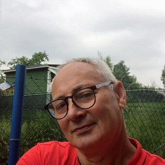 Anton&iacute;n Čern&yacute;