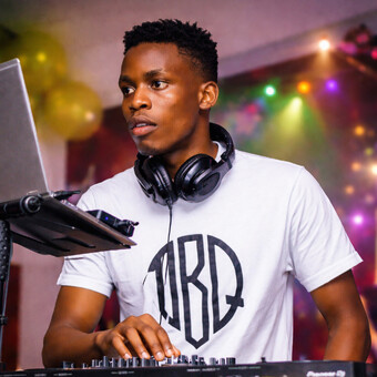R-QUB STUDIOZ MIXXES