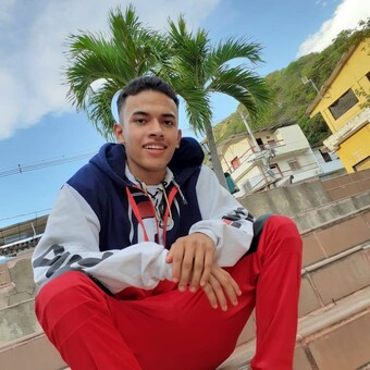 Zanthiago L&oacute;pez