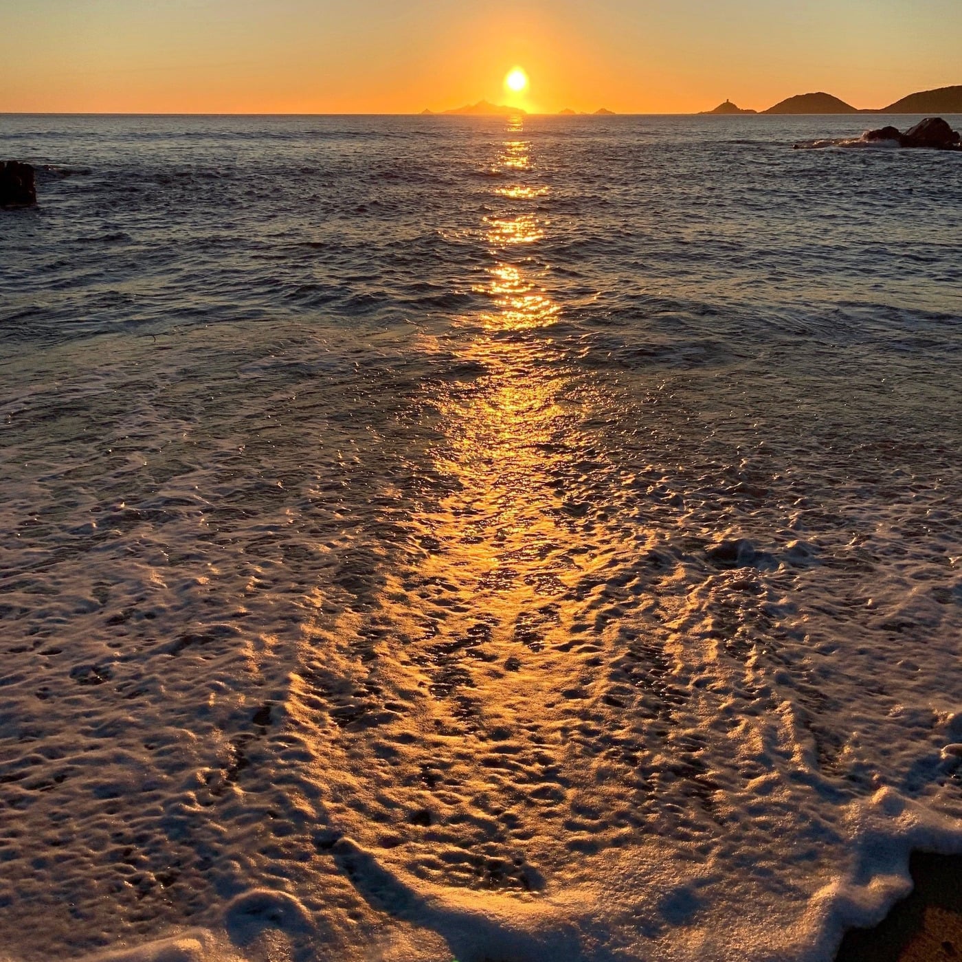 The Deep House Cave by Dj TuXxL (Univers DJ)