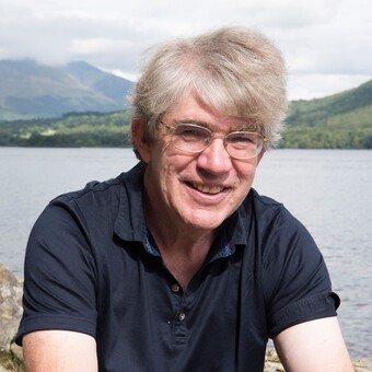 Andrew Carter