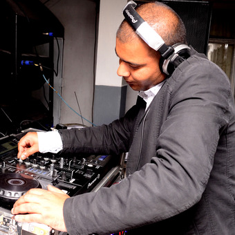 Ash mastermind (The King Of Bollywood Remixes)