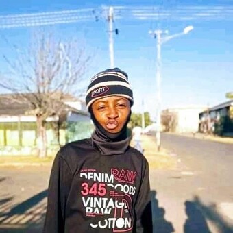 Leezohh Mfana Ka Msholozi