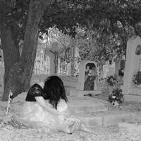 50/88 Y la memoria mostraba (Fantasmas) by Elko Omar Vazquez Erosa