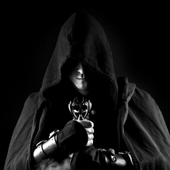 Sv&aelig;rt H&oslash;y