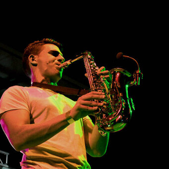 Fabi&aacute;n Rivero