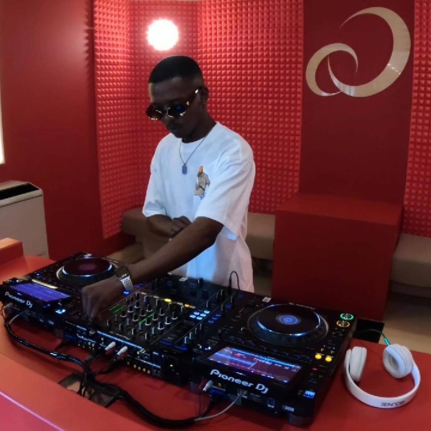 Smaki 08 Red Room Exclusive Set | Powered by Pioneer x AlphaTheta & Pro Audio March 2026