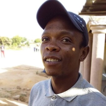 Trinnity Lowaka Zitha