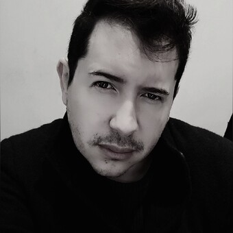 &Lambda;NDY F&Lambda;BRIS