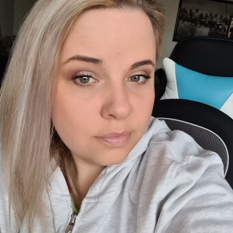 Babett Schr&ouml;der