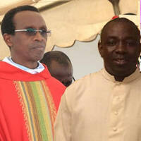 Conférence: Le chrétien catholique africain et les rites ancestraux... (Père E.N. ABEKAN et Père H.M. DJADJI) by Radio Espoir