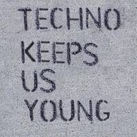 Der Donnerstag geht zu Ende.. by Dan Layer