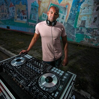 Valentino DjLatino Breda