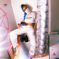 KEULĖ RŪKĖ - Artist Coordinator &amp; Sprayer - MARLA SINGER - Vilnius - [ LITHUANIA ] by Radio X Interviews