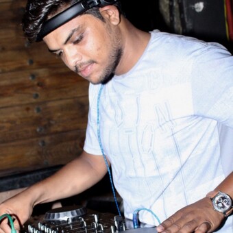 dj v.mode