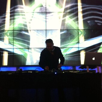 Zolt&aacute;n Bender