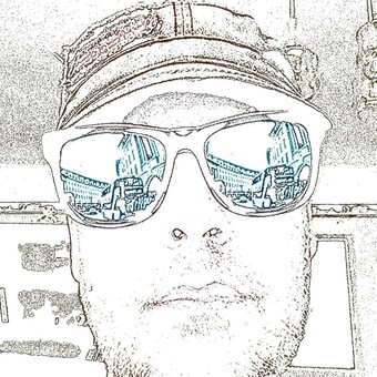 Sz&uuml;cs Zolt&aacute;n