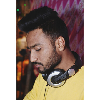 Dj SaqiB