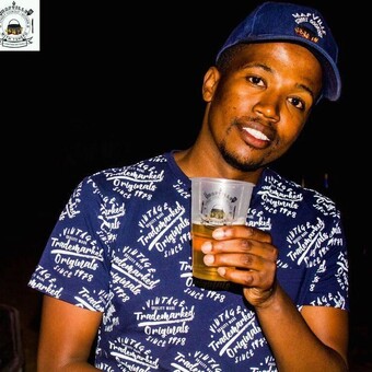 Thabo Touch-line Leso