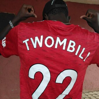 TwoMbili Tumbili