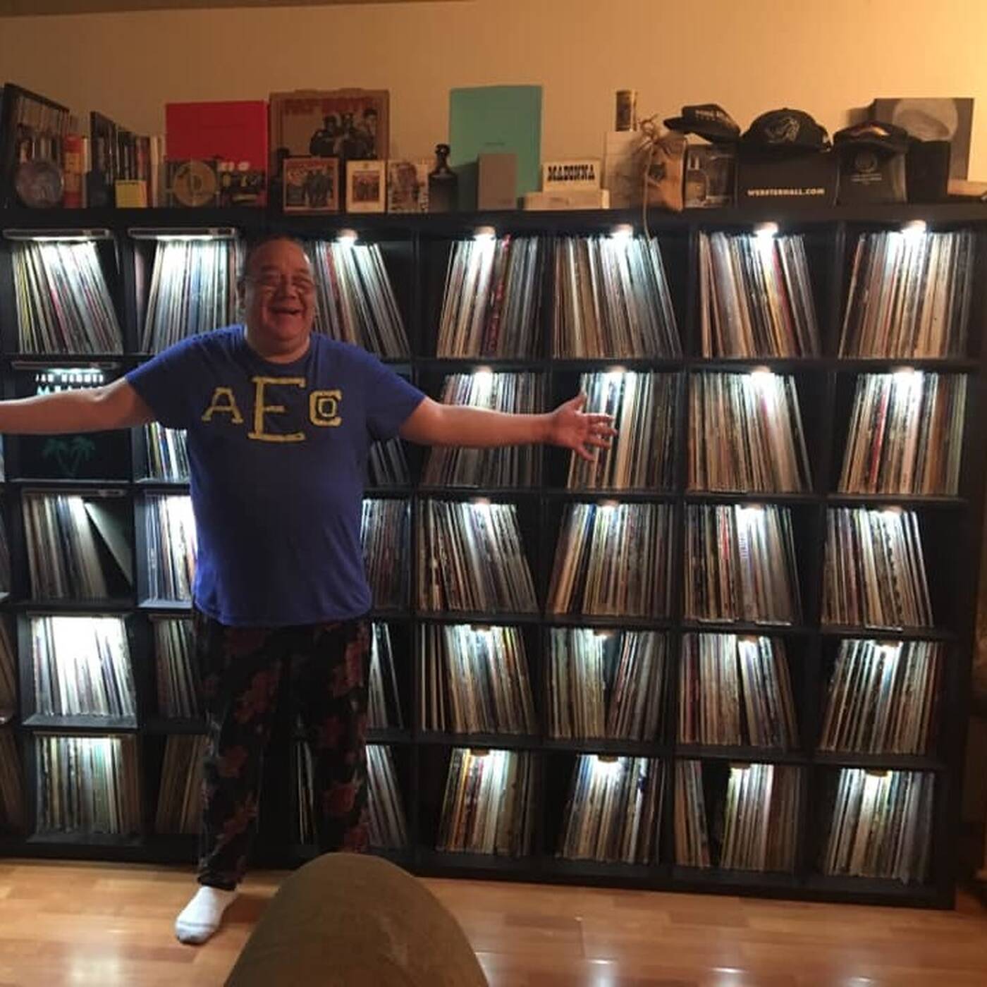 Mike Tapia's House Your Body on CRIB RADIO - May 7, 2015 episode artwork