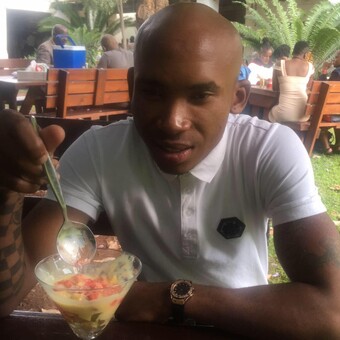 Papzen Chynaman Malinga