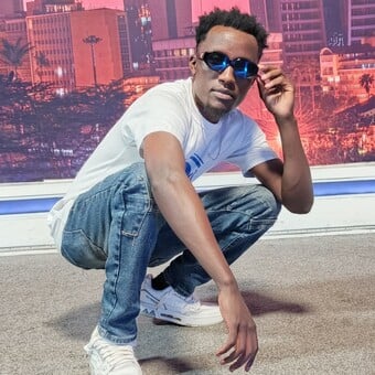 DJ BLUEE 254