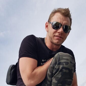 Богдан Анохин