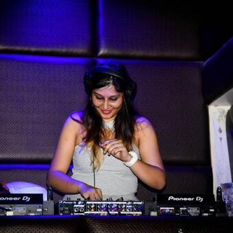 DJ Sakshi