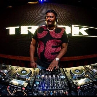 Karthikeyan Karthik