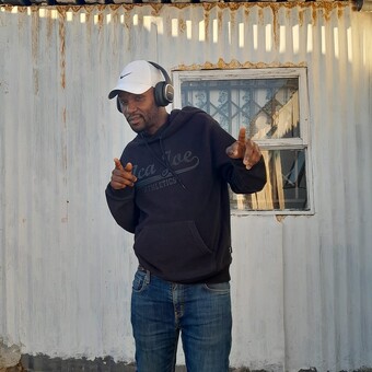 Simnikiwe Mara Mkiva
