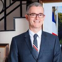 BONJUR, KAZAKHSTAN! - ПРОГРАММА С ПОСЛОМ ФРАНЦИИ ФИЛИППОМ МАРТИНЕ - 2 ЧАСТЬ by BUSINESS FM