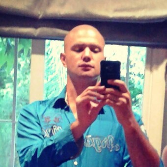 Sim&oacute;n Schweben