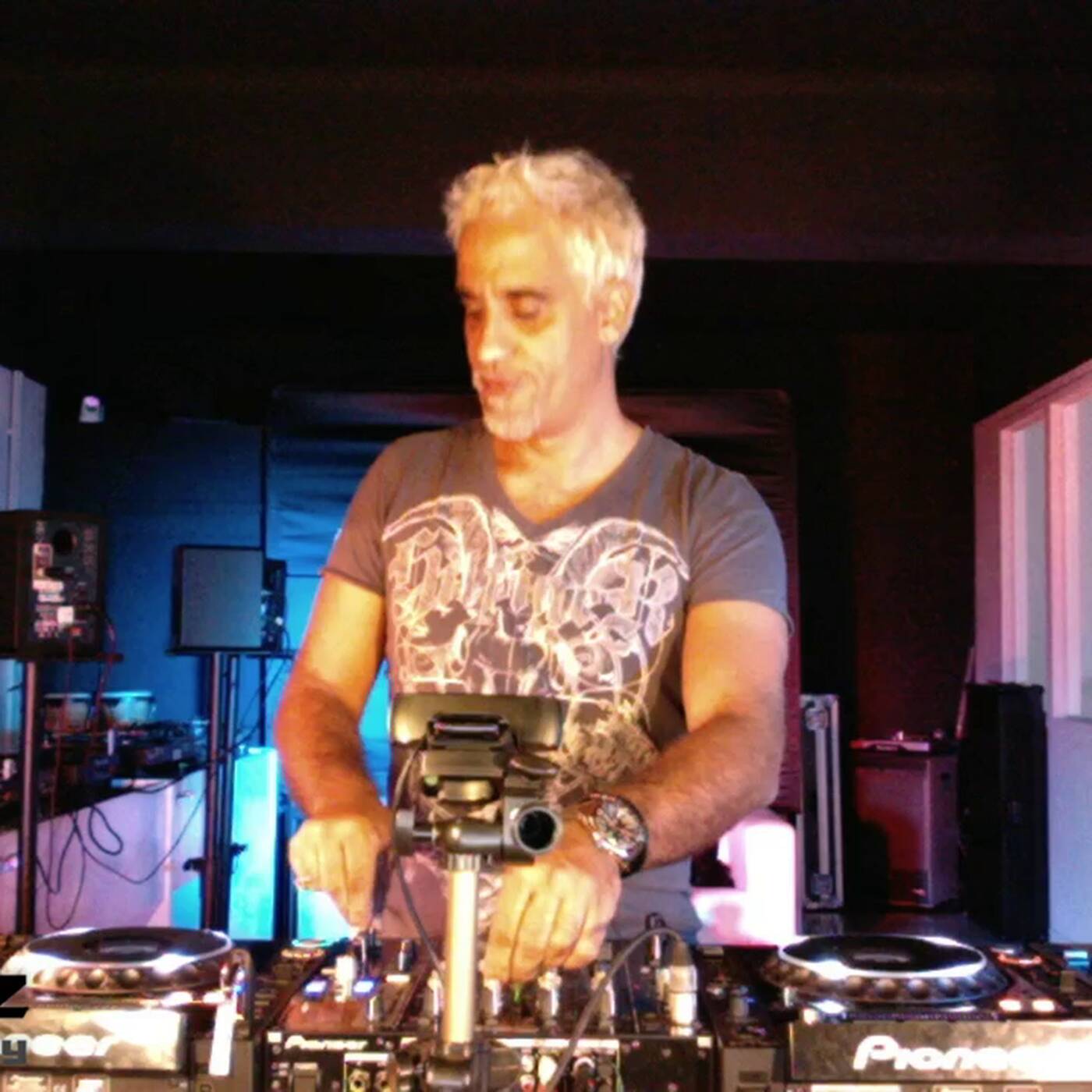 Future Stage 026 with The Skilz DJ Academy in Luxembourg only on The Chewb Radio episode artwork
