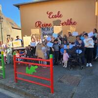 Fermeture de classe à Ségrie by Frequence Sillé