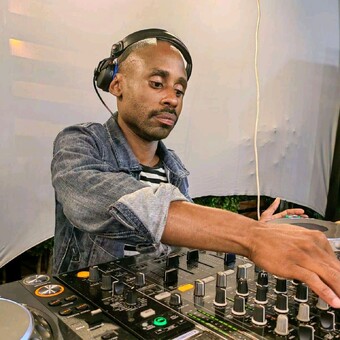 Kgaogelo Cowza Motshwarile