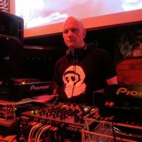 Infectious Unease Radio Broadcast 01_11_2016_d&amp;b darkstep by INFECTIOUS UNEASE RADIO & SUBTERRANEAN ZONE RADIO info@infectiousuneaseradio.com