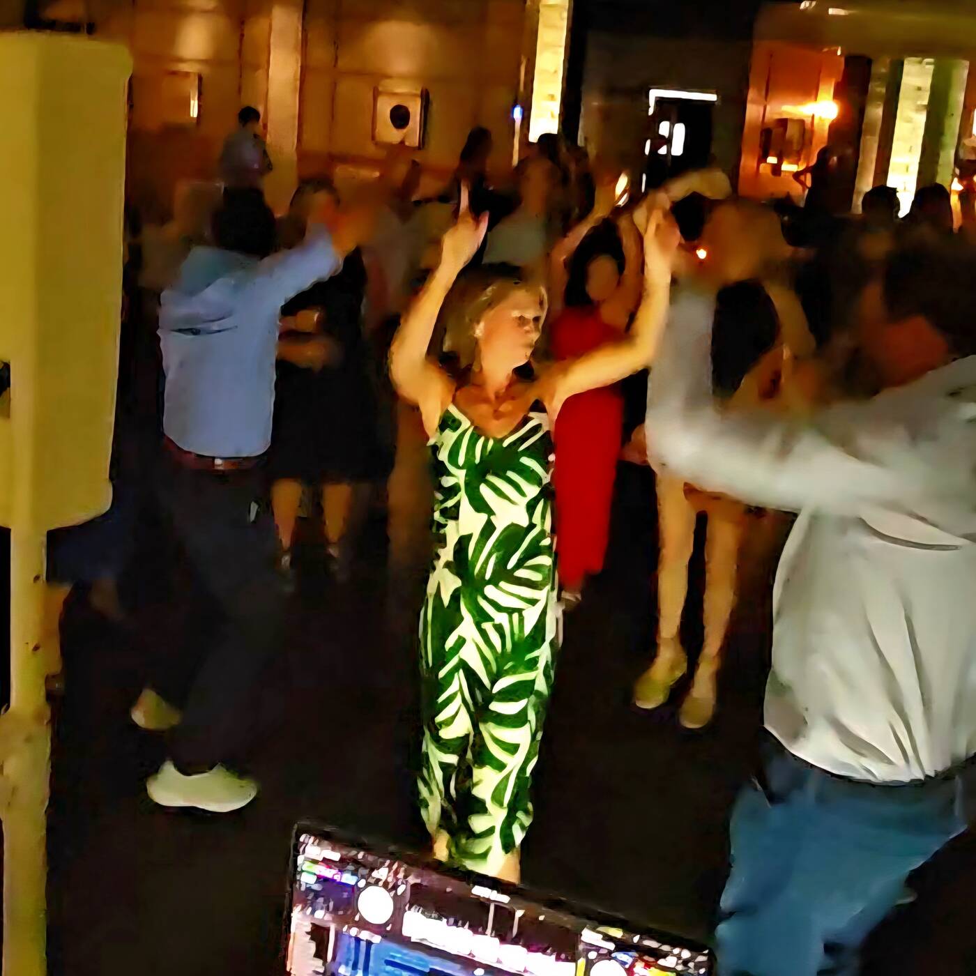 Stefanie Agusta's 50th Birthday Bash at 1904 on Piedmont Park--mixed by DJ Bigg H episode artwork