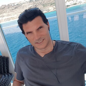 &Mu;&iota;&chi;&alpha;&lambda;&eta;&sigmaf; &Pi;&iota;&tau;&sigma;&iota;&omicron;&sigmaf;