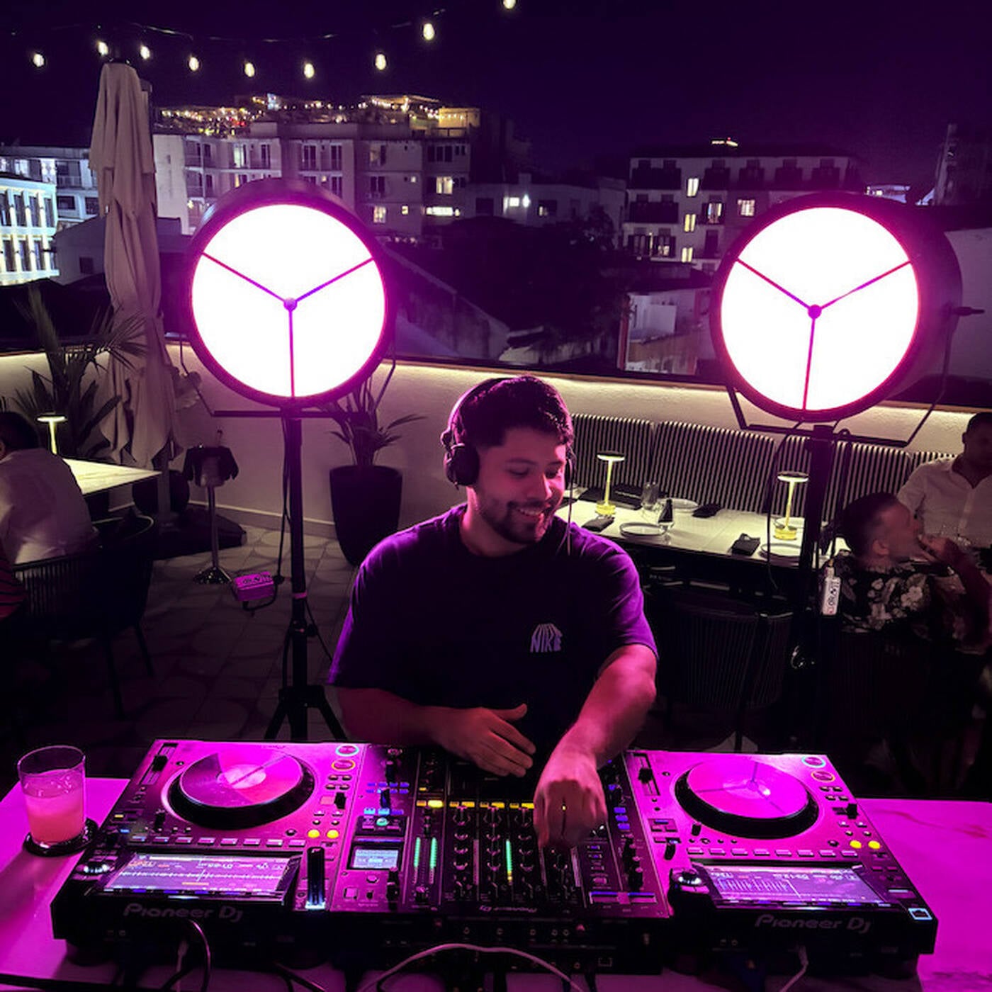 Rey Francisco @Made In Panama Sunset Summer (PTY) episode artwork