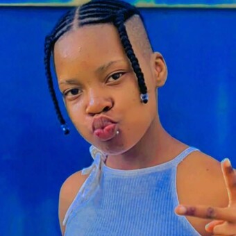 Itts Fl&ucirc;rry Bia&ntilde;ca