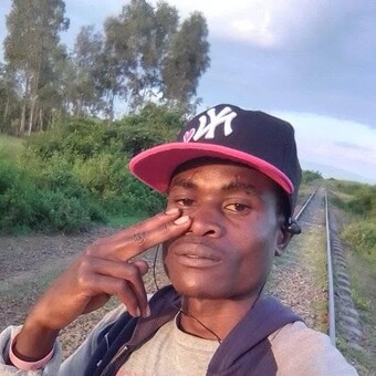 V&iuml;&ntilde;&ntilde;y V&icirc;&ntilde;&ntilde;y