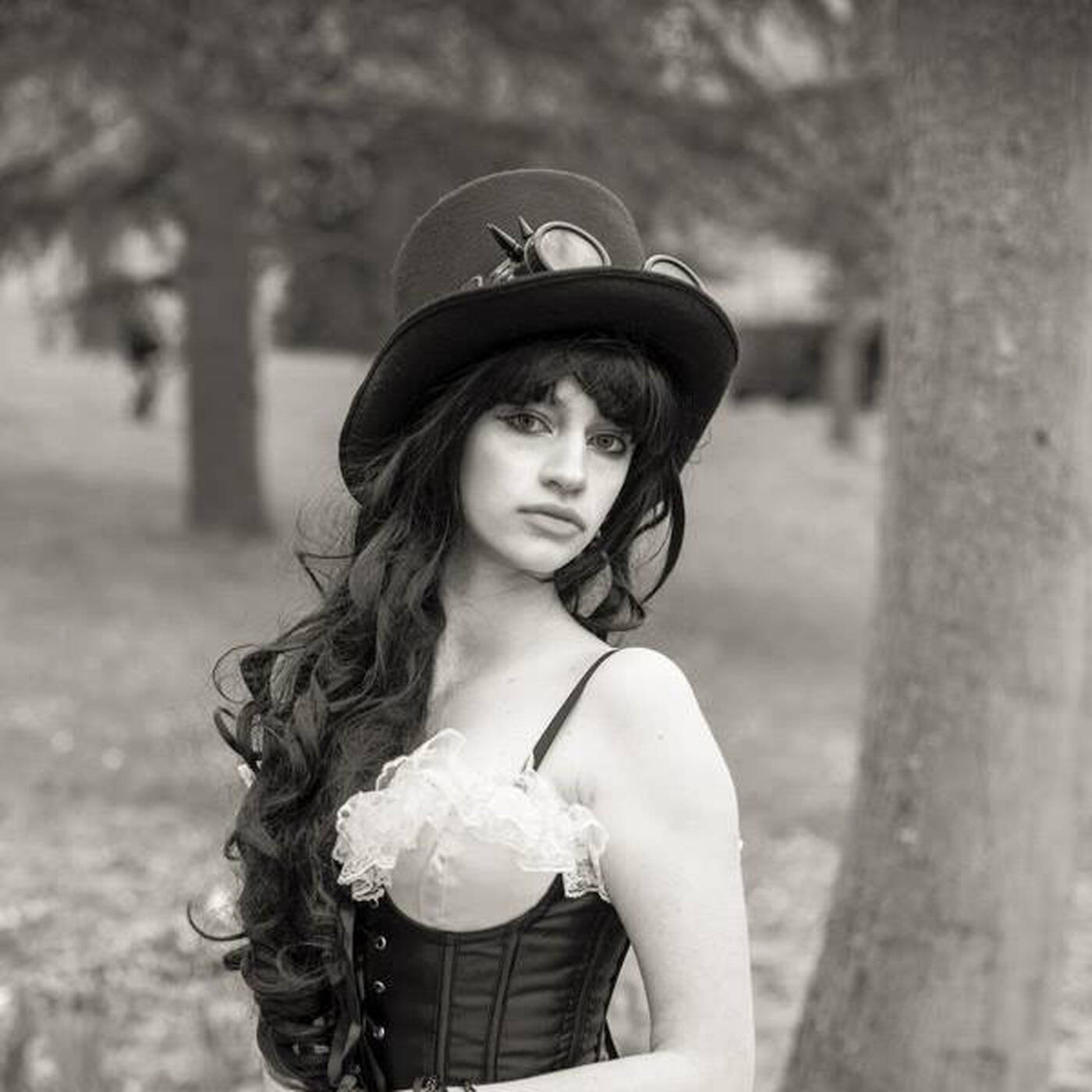 Steampunk Music Mix - Dark and Ethereal, Atmospheric Neoclassical Darkwave