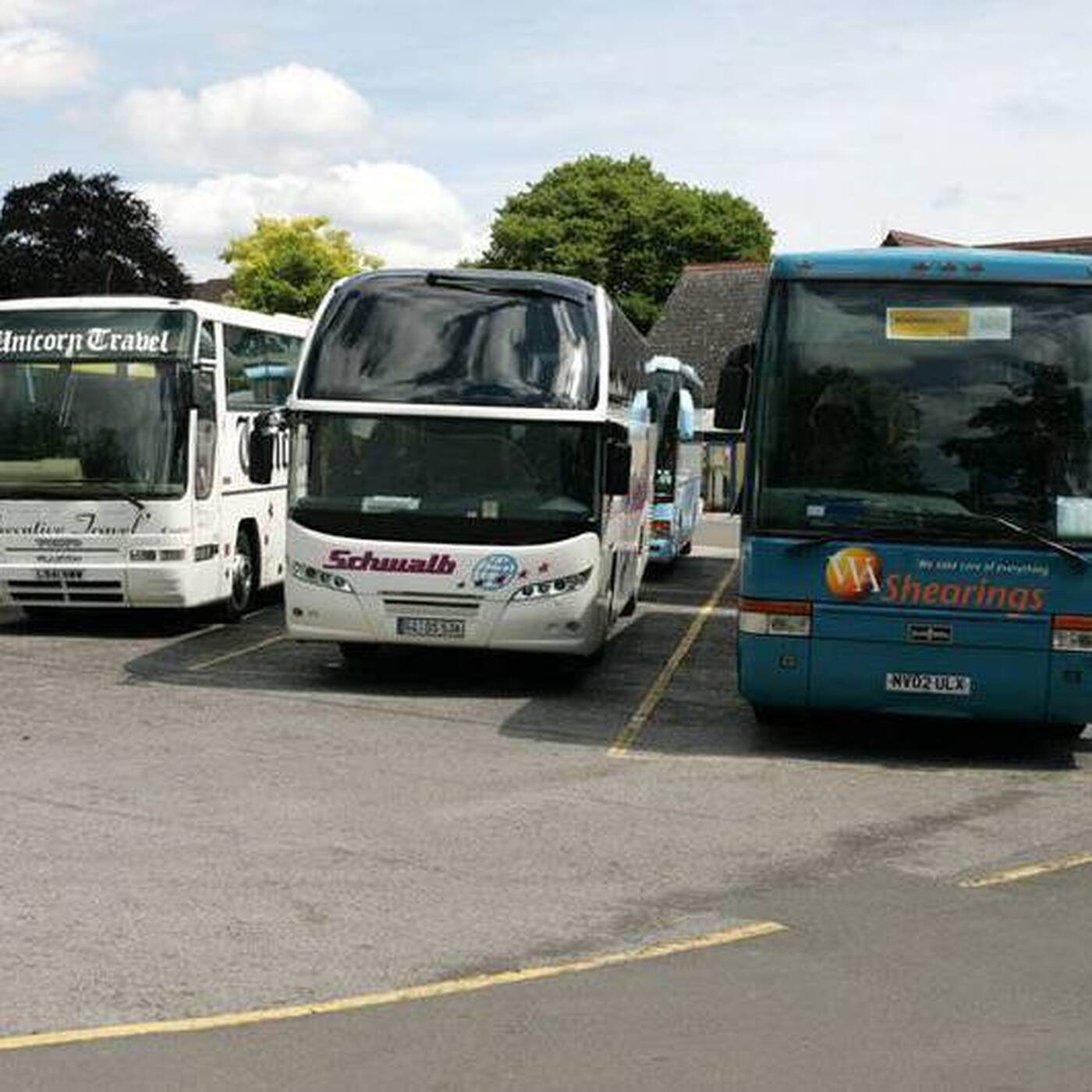 The FOARcast - S02E39: Of Buses and Parking Issues episode artwork