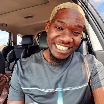 Sibonelo James