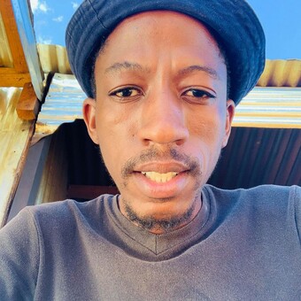 Pheny&ouml; M&ocirc;kgethi