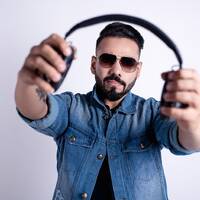 HASINA PAGAL DEEWANI (BOUNCE MIX) - DJ SHAD INDIA by Dj Shad India