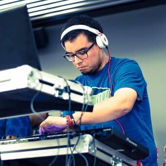 DJ Arturo L&eacute;vano