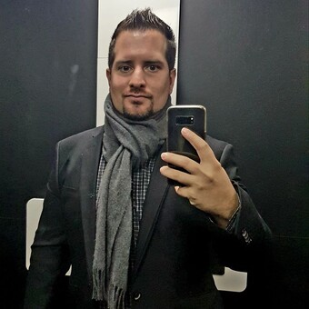 Alejandro Fern&aacute;ndez