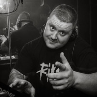 JILTED HYBRID - DJ RIKO  TRACKS SHOWCASE MIX 2016 by JILTED HYBRID
